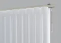 「グレージュ」色のカーテン
